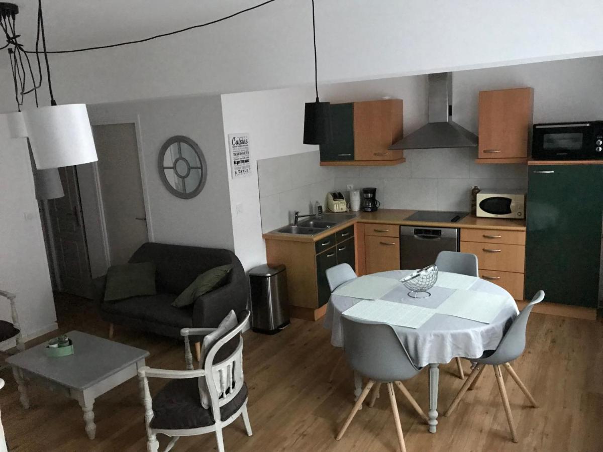 Le Saint Pierre Apartment Roye  Luaran gambar